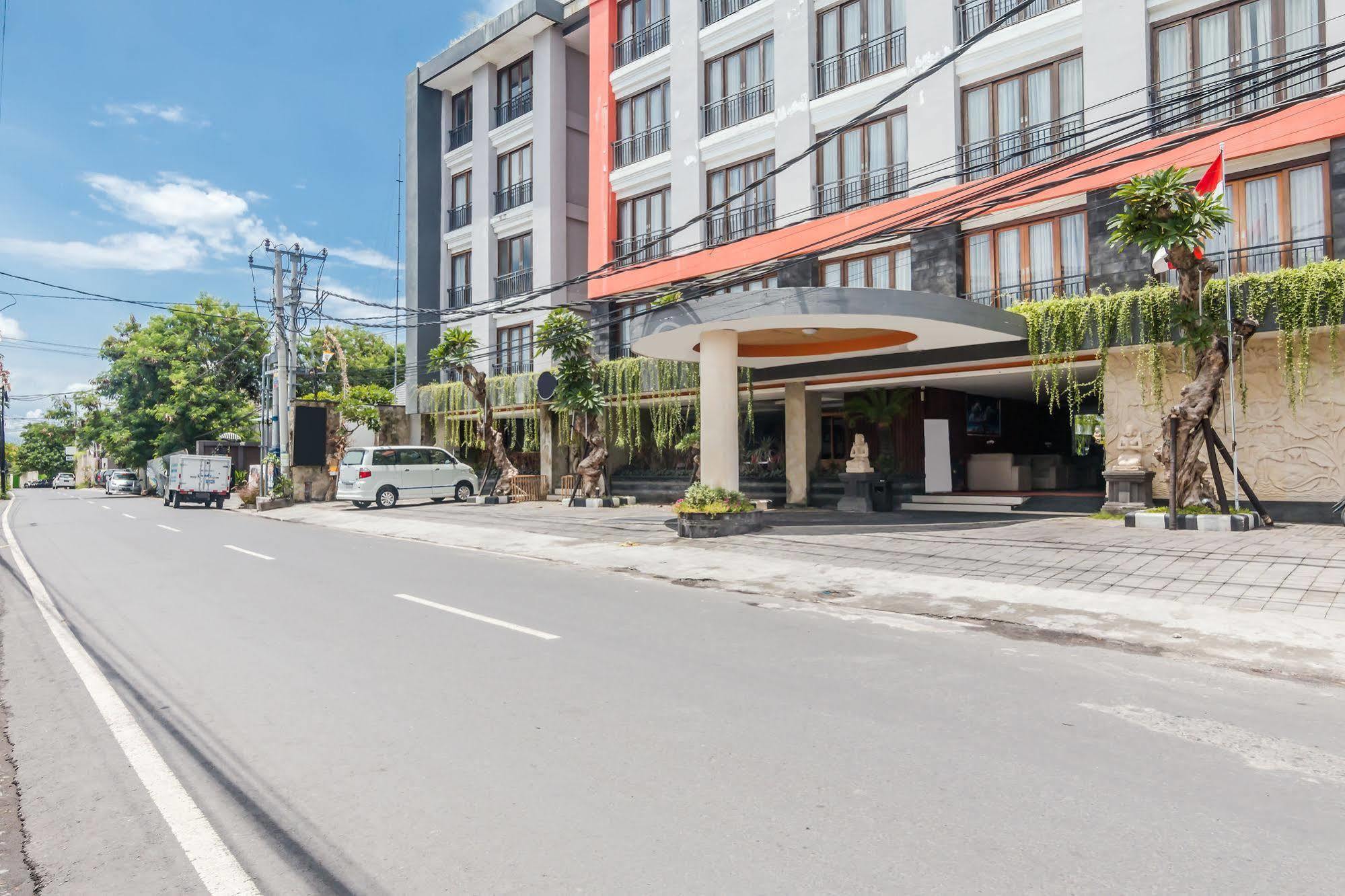 Zen Rooms Seminyak Pangkung Sari Buitenkant foto