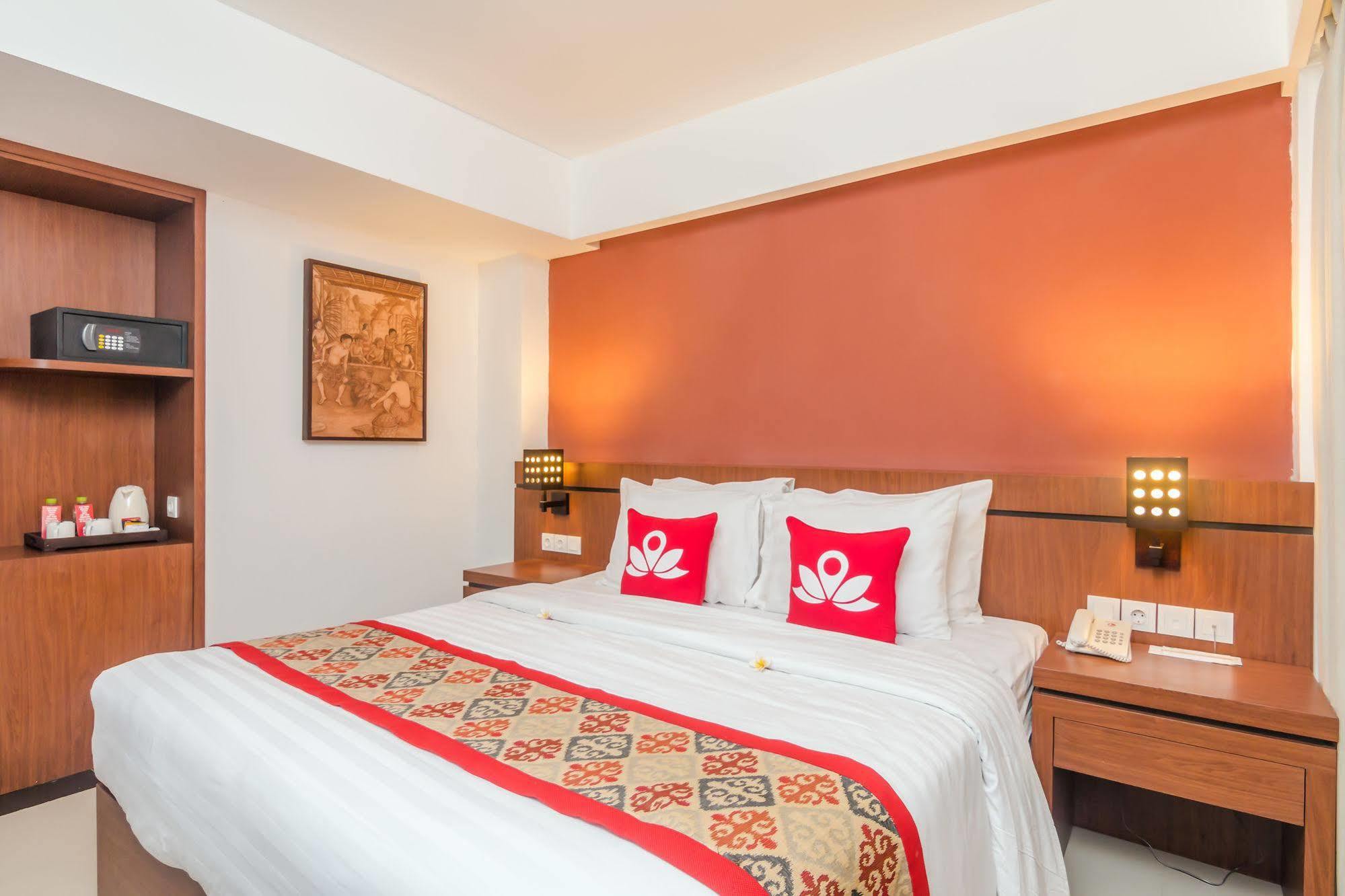 Zen Rooms Seminyak Pangkung Sari Buitenkant foto